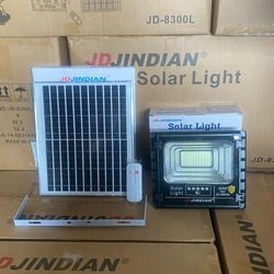 Đèn pha năng lượng mặt trời JD-8840L