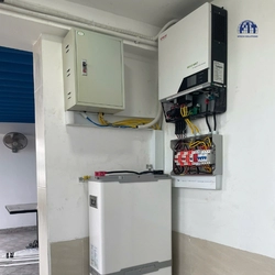 Biến tần hòa lưới bám tải, độc lập, Hybrid SOROTEC HMT 8KW CT Ngoài